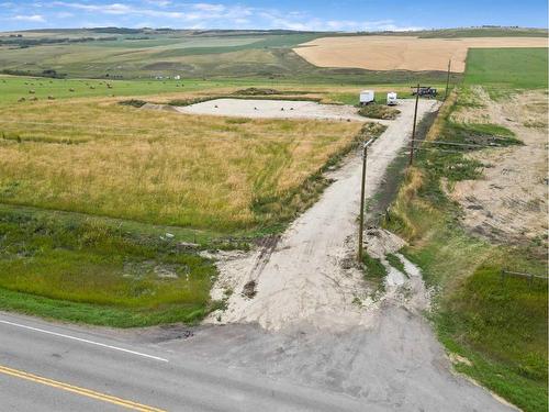 8 Acres 543 West, Rural Foothills County, AB 