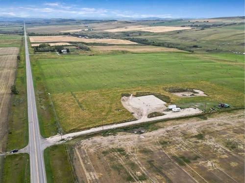 8 Acres 543 West, Rural Foothills County, AB 