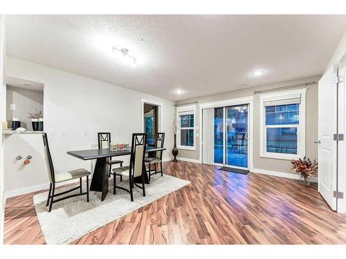 159 Evergreen Circle Sw, Calgary, AB - Indoor Photo Showing Other Room