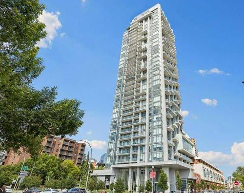 907-930 16 Avenue Sw, Calgary, AB - Outdoor With Balcony With Facade