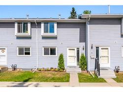 8-4810 40 Avenue SW Calgary, AB T3E 1E5