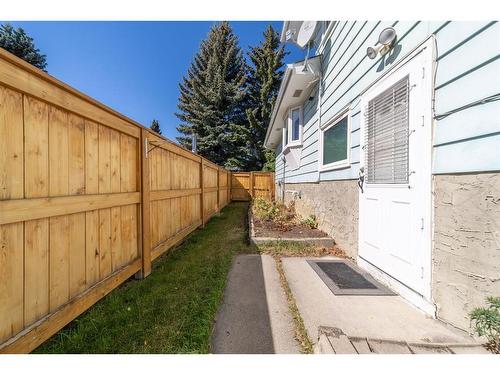 5251 Barron Drive Nw, Calgary, AB - Outdoor