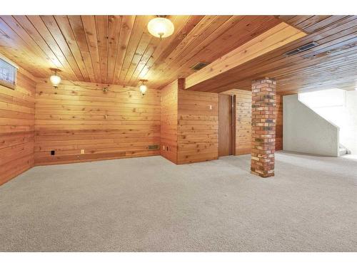 135 Rundleview Drive Ne, Calgary, AB -  Photo Showing Other Room