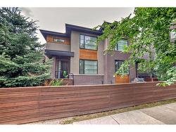 2-310 12 Avenue NE Calgary, AB T2E 1A4