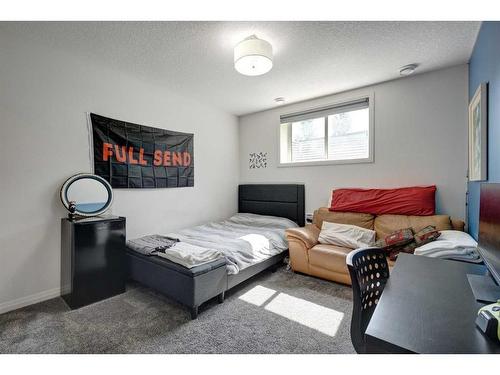 81 Auburn Meadows Crescent Se, Calgary, AB - Indoor Photo Showing Bedroom