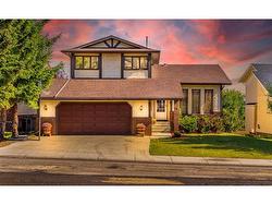 60 Patterson Hill SW Calgary, AB T3H 2E6