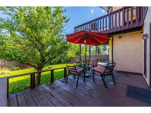 60 Patterson Hill Sw, Calgary, AB - Outdoor With Deck Patio Veranda With Exterior