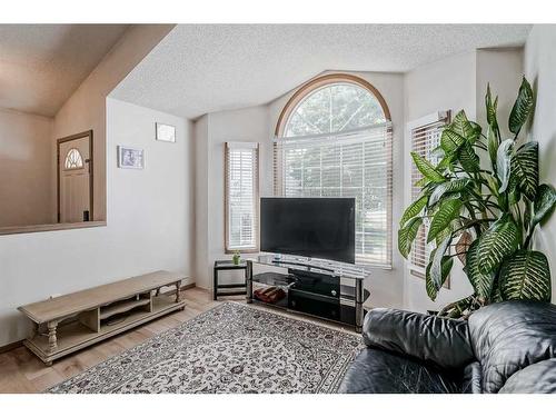 56 Laguna Close Ne, Calgary, AB - Indoor Photo Showing Other Room