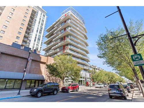 601-624 8 Avenue Se, Calgary, AB - Outdoor With Balcony With Facade