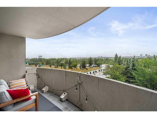 402-1121 6 Avenue Sw, Calgary, AB - Outdoor With Balcony With Exterior