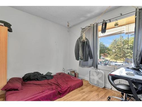 93 Marwood Circle Ne, Calgary, AB - Indoor Photo Showing Bedroom