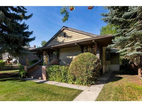 3025 Roxboro Glen Road Sw, Calgary, AB - Outdoor