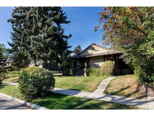 3025 Roxboro Glen Road Sw, Calgary, AB - Outdoor