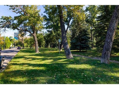 3025 Roxboro Glen Road Sw, Calgary, AB - Outdoor With View