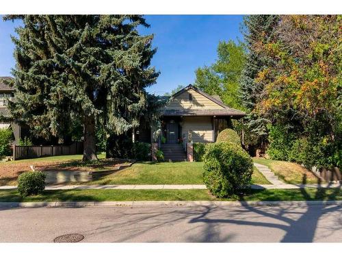 3025 Roxboro Glen Road Sw, Calgary, AB - Outdoor