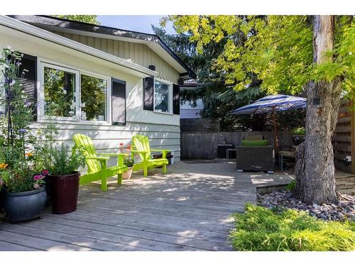 4836 Montana Crescent Nw, Calgary, AB - Outdoor With Deck Patio Veranda