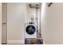 302-505 19 Avenue Sw, Calgary, AB  - Indoor Photo Showing Laundry Room 