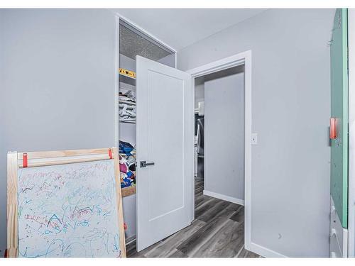 109 Mckerrell Way Se, Calgary, AB - Indoor Photo Showing Other Room