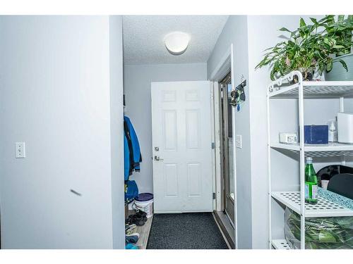 109 Mckerrell Way Se, Calgary, AB - Indoor