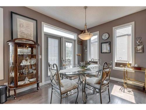 189 Cranleigh Terrace Se, Calgary, AB - Indoor Photo Showing Dining Room