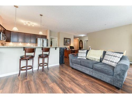 109-1 Crystal Green Lane, Okotoks, AB - Indoor