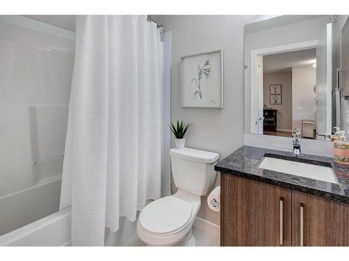 309-16 Sage Hill Terrace Nw, Calgary, AB - Indoor Photo Showing Bathroom