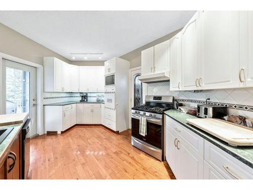 246025 20 Street East, Rural Foothills County, AB - Indoor Photo Showing Kitchen