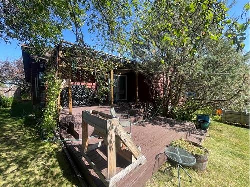 40 Westhill Crescent, Didsbury, AB - Outdoor