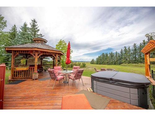 40 Mount Vista Estates, Rural Rocky View County, AB - Outdoor With Deck Patio Veranda With Backyard