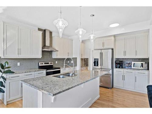 123 Walden Heights Se, Calgary, AB - Indoor Photo Showing Kitchen With Stainless Steel Kitchen With Double Sink With Upgraded Kitchen