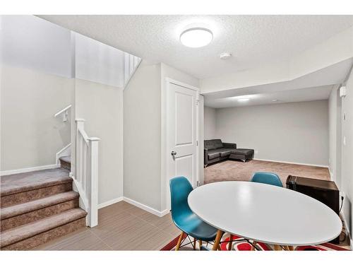 123 Walden Heights Se, Calgary, AB - Indoor