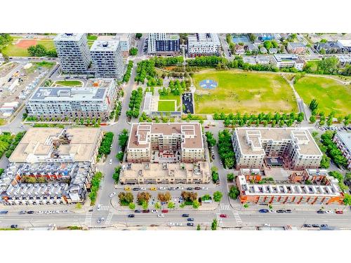 202-180 9 Street Ne, Calgary, AB - Outdoor With View