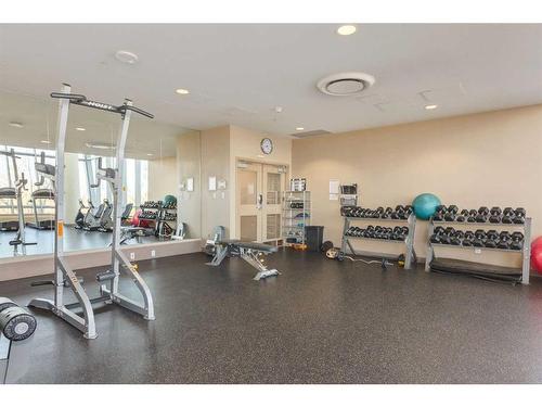 1507-55 Spruce Place Sw, Calgary, AB - Indoor Photo Showing Gym Room