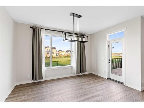 176 Sandpiper Landing, Chestermere, AB - Indoor Photo Showing Other Room