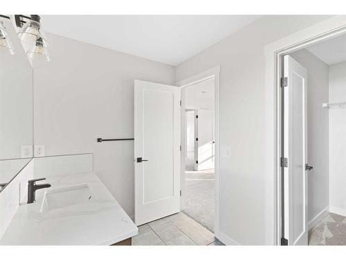 176 Sandpiper Landing, Chestermere, AB - Indoor Photo Showing Other Room