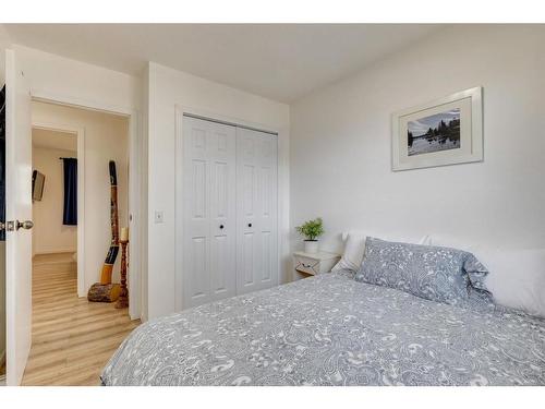 96 Pensacola Close Se, Calgary, AB - Indoor Photo Showing Bedroom