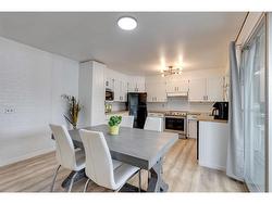 96 Pensacola Close SE Calgary, AB T2A 2K4