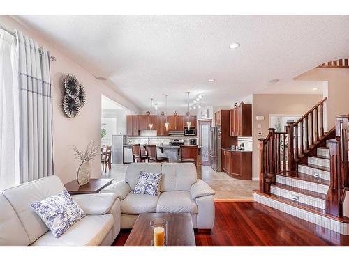 356 Windermere Drive, Chestermere, AB - Indoor Photo Showing Living Room