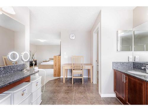 356 Windermere Drive, Chestermere, AB - Indoor Photo Showing Bathroom