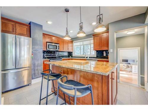 1227 Ninga Road Nw, Calgary, AB - Indoor Photo Showing Kitchen With Stainless Steel Kitchen