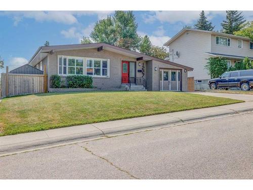 1227 Ninga Road Nw, Calgary, AB - Outdoor