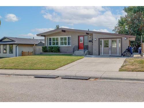 1227 Ninga Road Nw, Calgary, AB - Outdoor With Facade