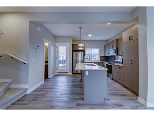 116 Walden Lane Se, Calgary, AB - Indoor Photo Showing Kitchen