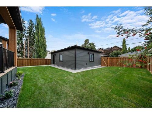 1516 23 Street Nw, Calgary, AB - Outdoor