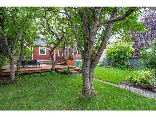 628 8 Avenue Ne, Calgary, AB - Outdoor