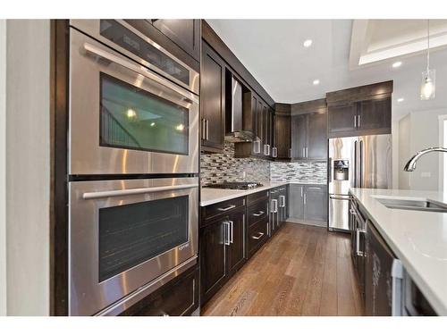 3326 42 Street Sw, Calgary, AB - Indoor Photo Showing Kitchen With Upgraded Kitchen