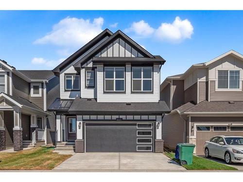 662 Creekmill Court Sw, Airdrie, AB - Outdoor With Facade