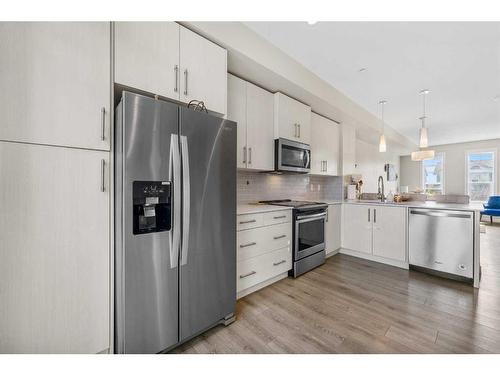 1669 Legacy Circle Se, Calgary, AB - Indoor Photo Showing Kitchen With Stainless Steel Kitchen With Upgraded Kitchen