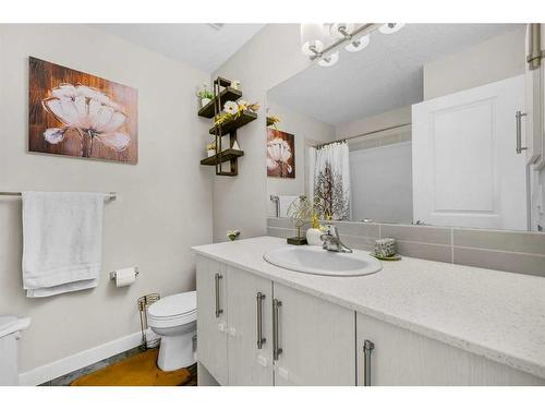 1669 Legacy Circle Se, Calgary, AB - Indoor Photo Showing Bathroom