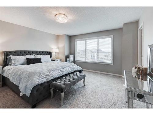 219 Cranarch Terrace Se, Calgary, AB - Indoor Photo Showing Bedroom